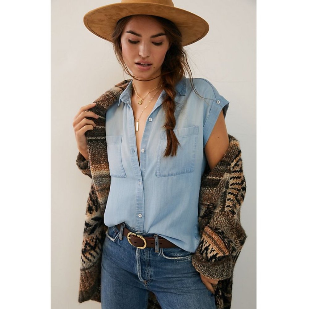 Anthropologie Cloth & Stone Tasha Buttondown Shirt